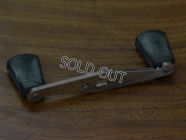 画像4: オールド★チェッカー付☆★ABU アブ 80mmハンドル★☆平ノブ★ クローム